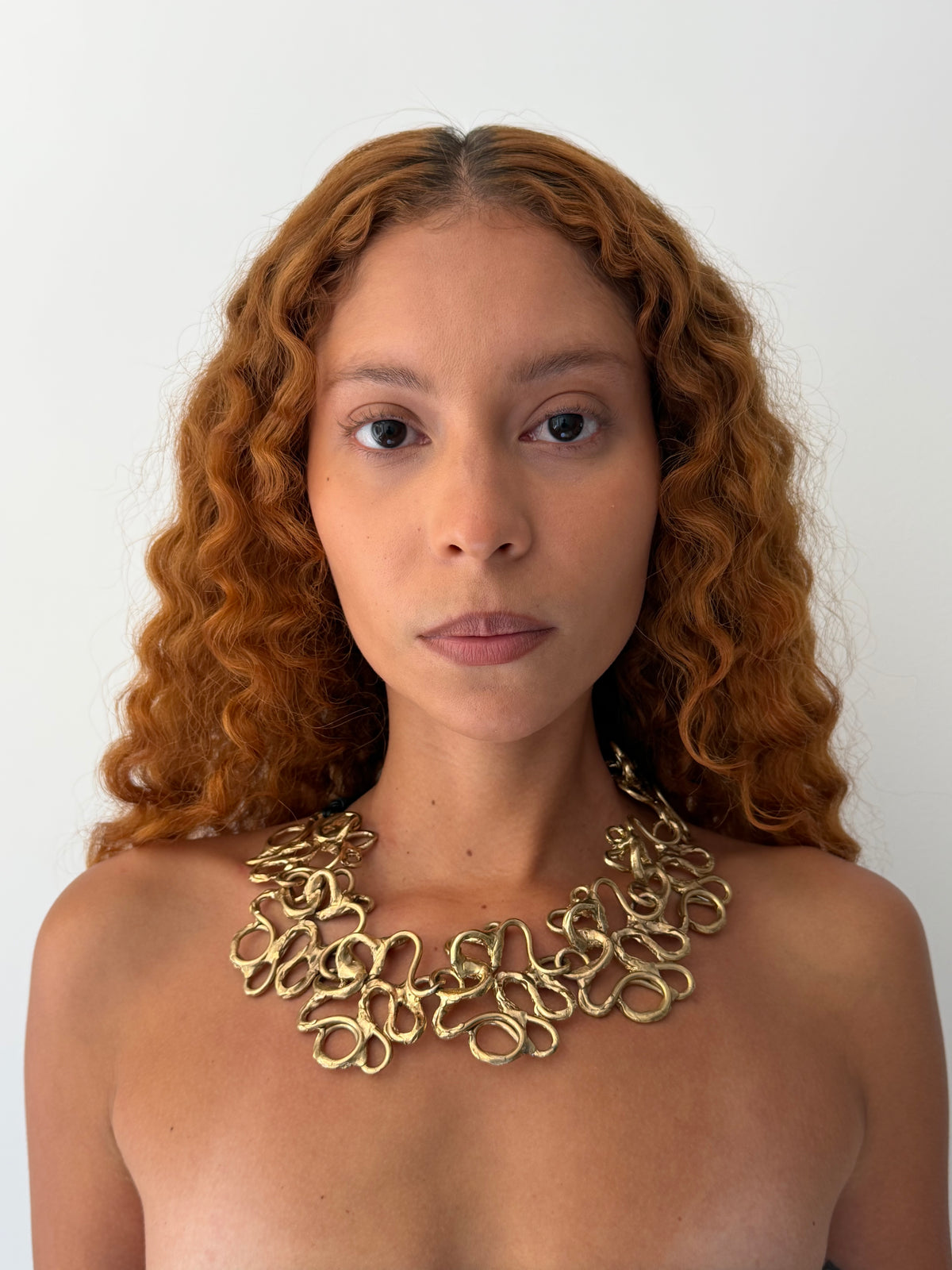 YNES linked necklace